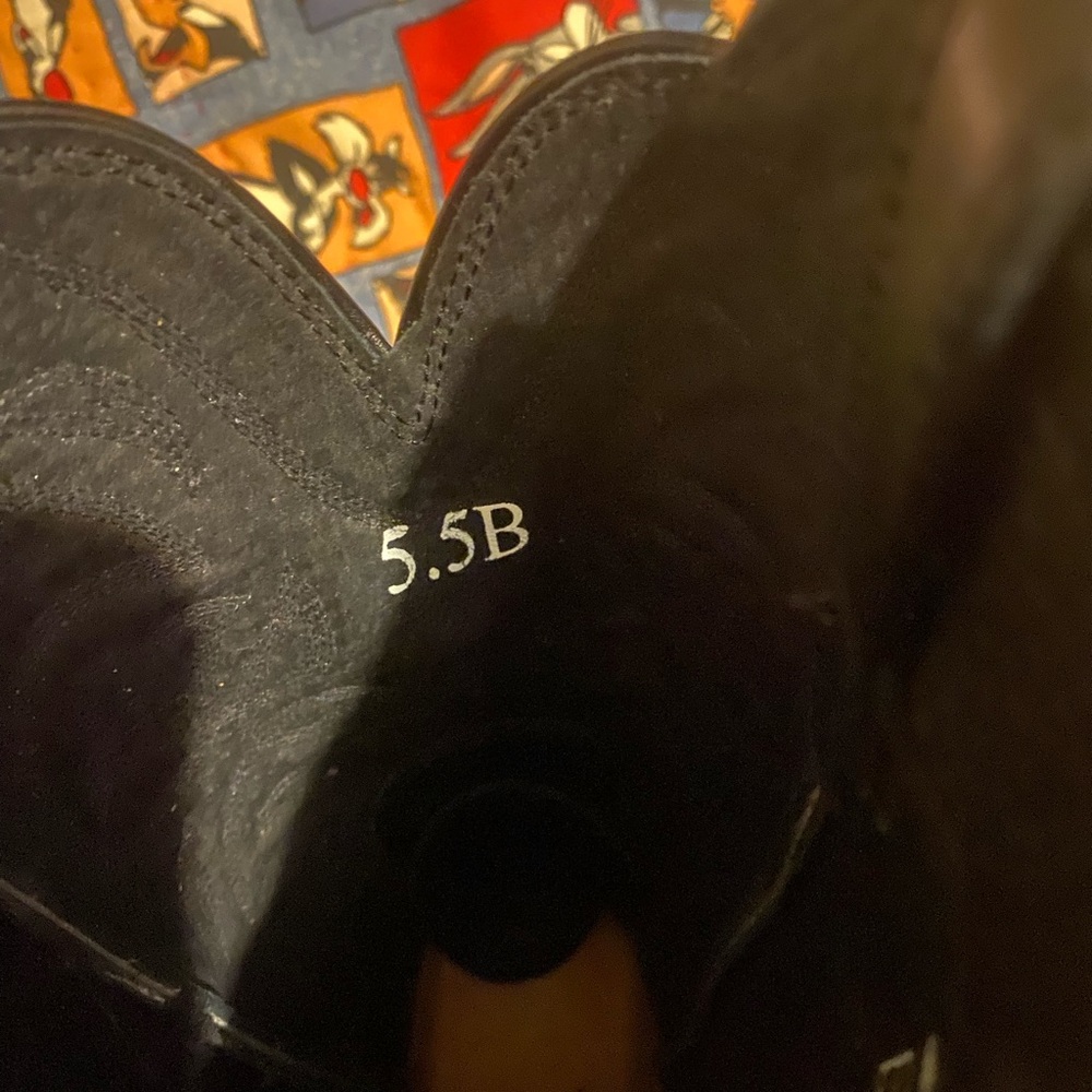 Ariat cowboy boots, black leather, NWOT, size 5.5 - Picture 4 of 5